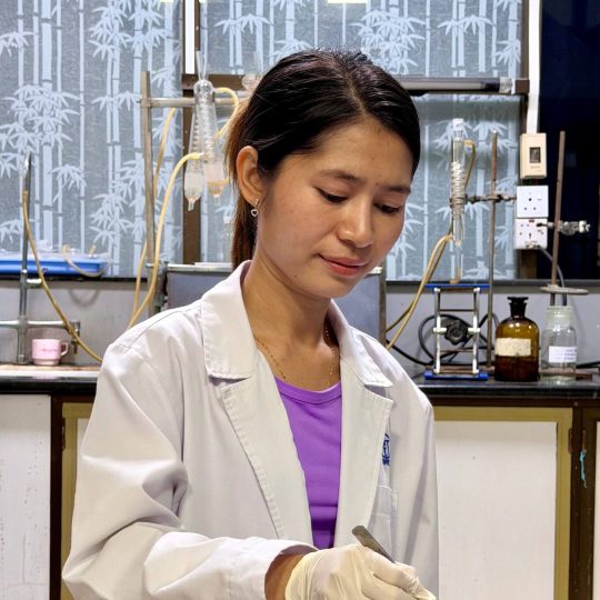 laboratory-24-540x540.jpg