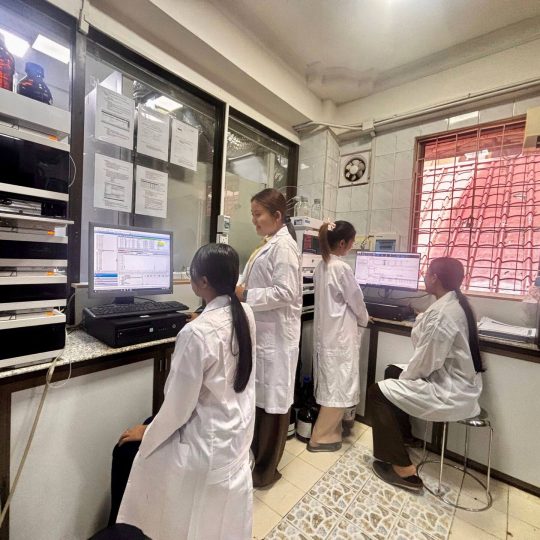 laboratory-28-540x540.jpg